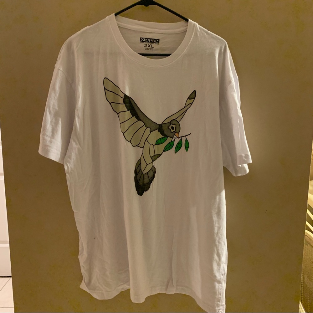 Staple tee